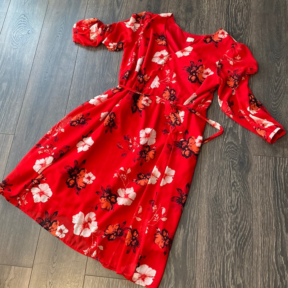 COPY - Beautiful Red  & Black Floral Dress size 18/20 A New Day